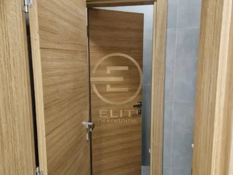 Rent, office space, 55m², Podbara, Novi Sad Sve Podlokacije - image 5