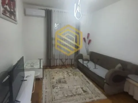 Izdavanje, jednosoban stan, 40m², Stari Aerodrom, Podgorica - image 4