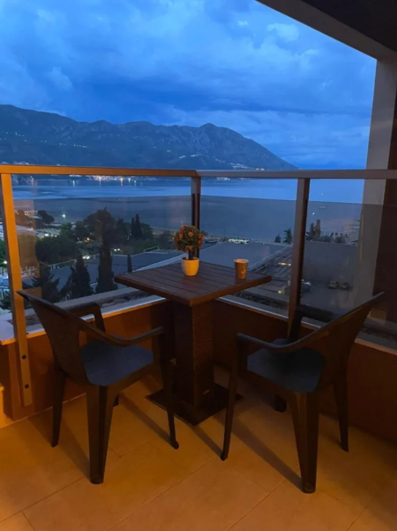 Izdavanje, jednosoban stan, 37m², Zavala, Budva