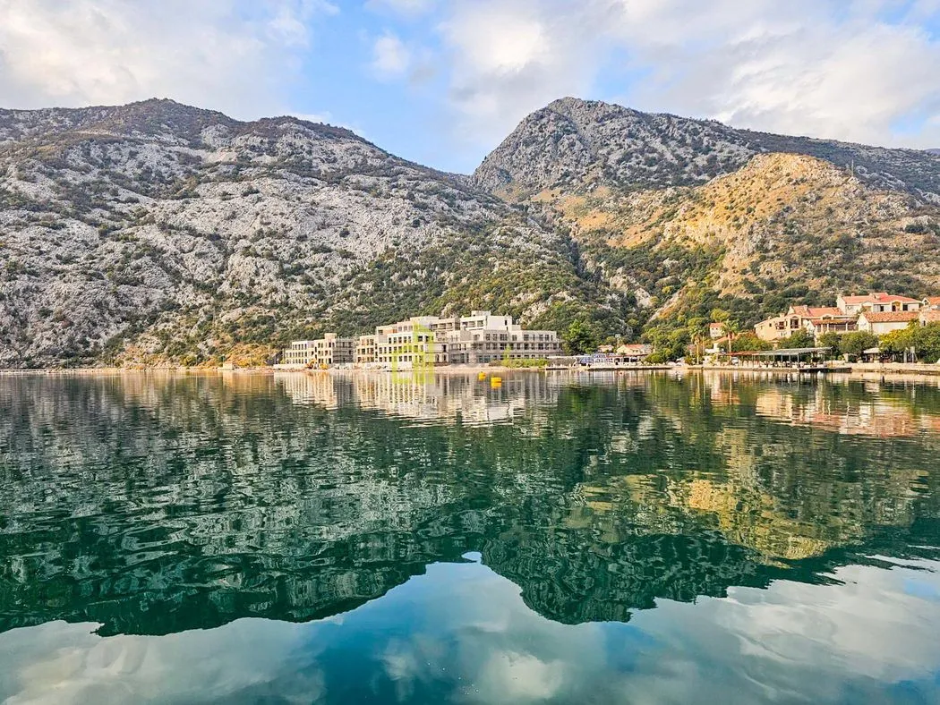 Prodaja, trosoban stan, 131m², Risan, Kotor
