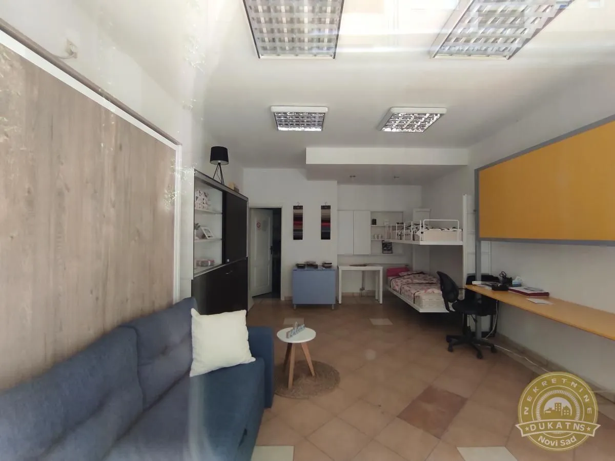 Sale, office space, 28m², Centar, Novi Sad