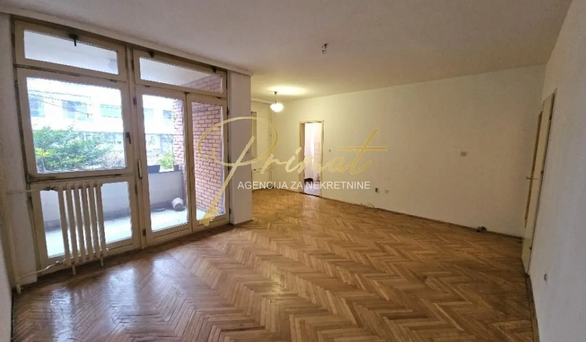 Sale, three bedroom apartment, 84m², Vukov Spomenik, Zvezdara Sve Podlokacije
