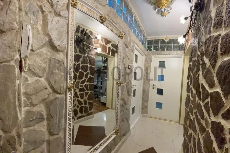 Sale, three bedroom apartment, 57m², Karaburma, Palilula Sve Podlokacije
