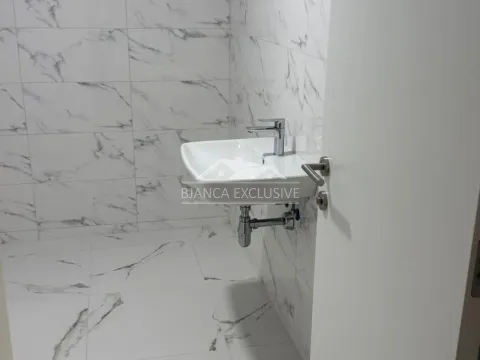 Prodaja, trosoban stan, 66m², Zemun Gornji Grad, Zemun Sve Podlokacije - image 17