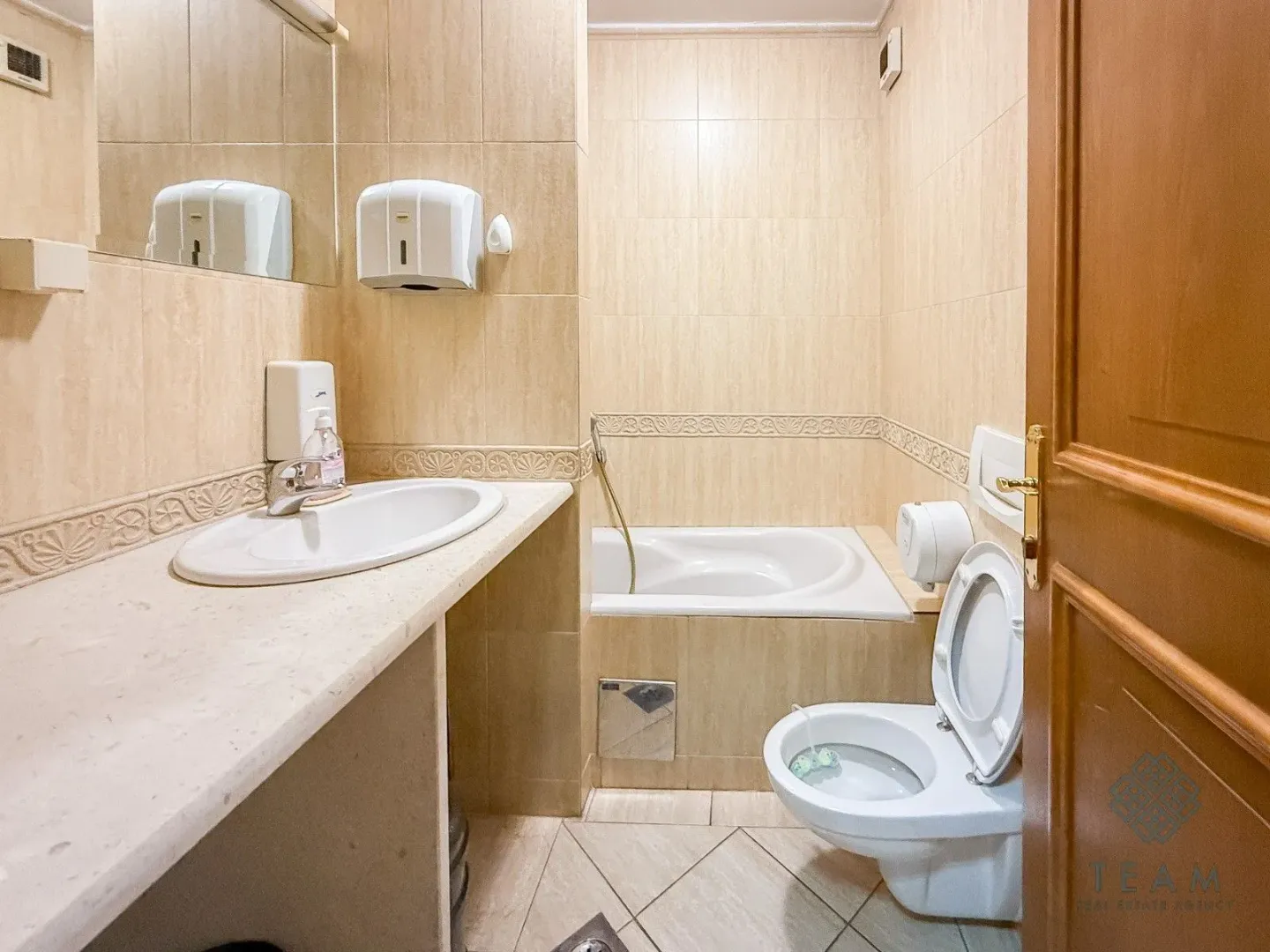 Rent, office space, 150m², Stara Varoš, Podgorica