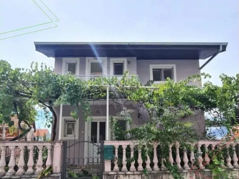 Prodaja, kuća, 180m², Tivat, Crna Gora - image 23