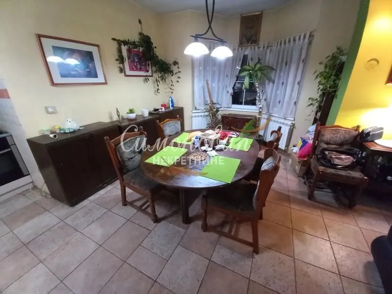 Prodaja, kuća, 167m², Ledine, Beograd