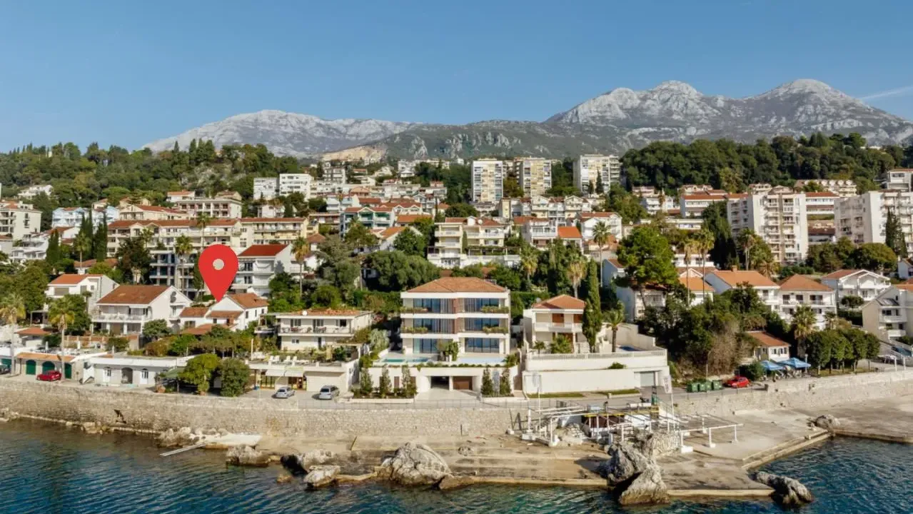 Prodaja, kuća, 150m², Savina, Herceg Novi