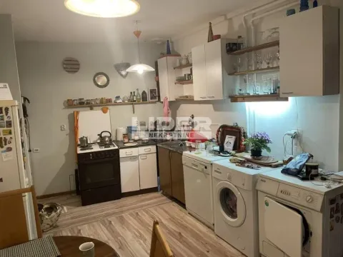Prodaja, kuća, 95m², Karaburma, Palilula Sve Podlokacije - image 8