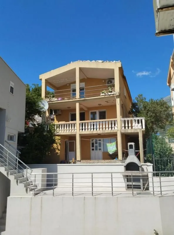 Sale, house, 200m², Dobra Voda, Budva