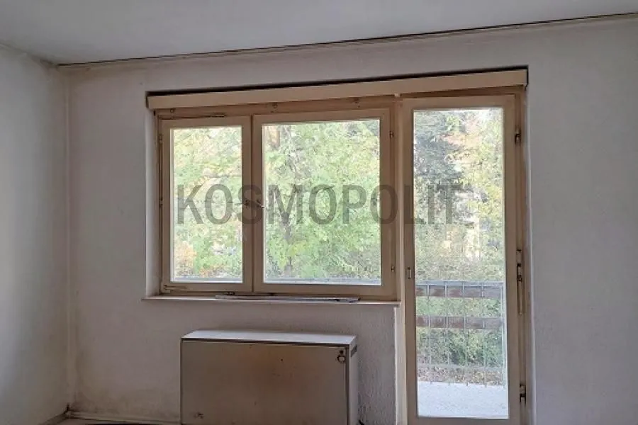 Prodaja, trosoban stan, 76m², Cerak, Beograd