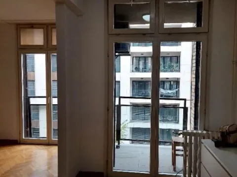 Izdavanje, poslovni prostor, 51m², Savski Venac, Beograd - image 2