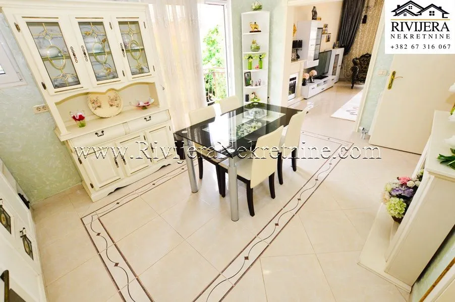 Prodaja, dvosoban stan, 98m², Igalo, Herceg Novi