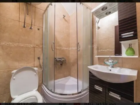 Izdavanje, kuća, 280m², Centar, Budva - image 6