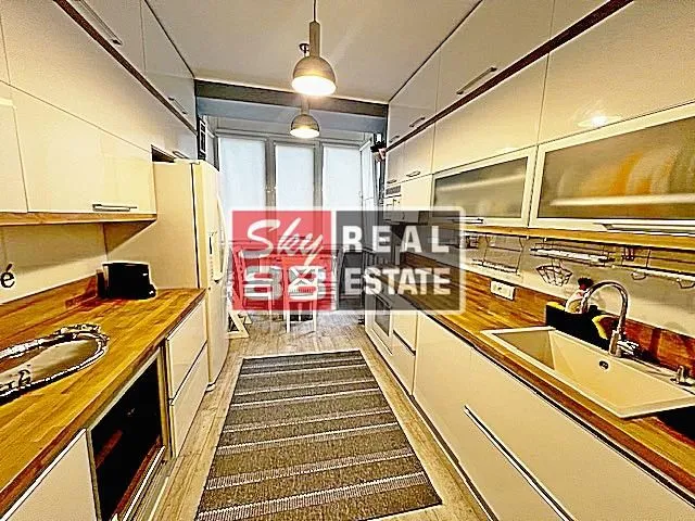 Prodaja, trosoban stan, 80m², Stari Grad, Beograd