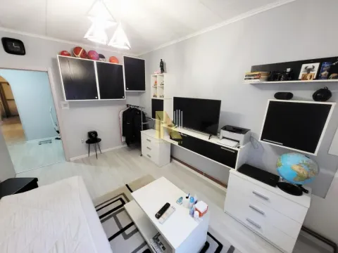 Prodaja, trosoban stan, 69m², Petrovaradin, Novi Sad - image 18