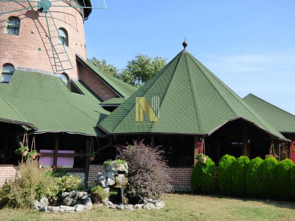 Sale, hospitality venue, 2064m², Centar, Vršac