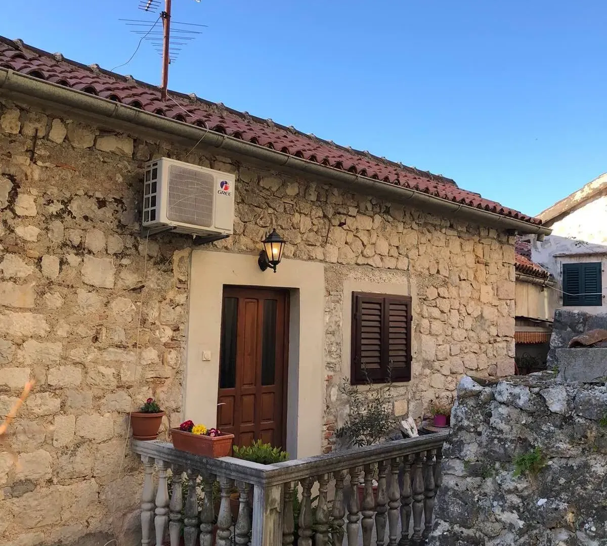 Prodaja, dvosoban stan, 50m², Kotor, Crna Gora