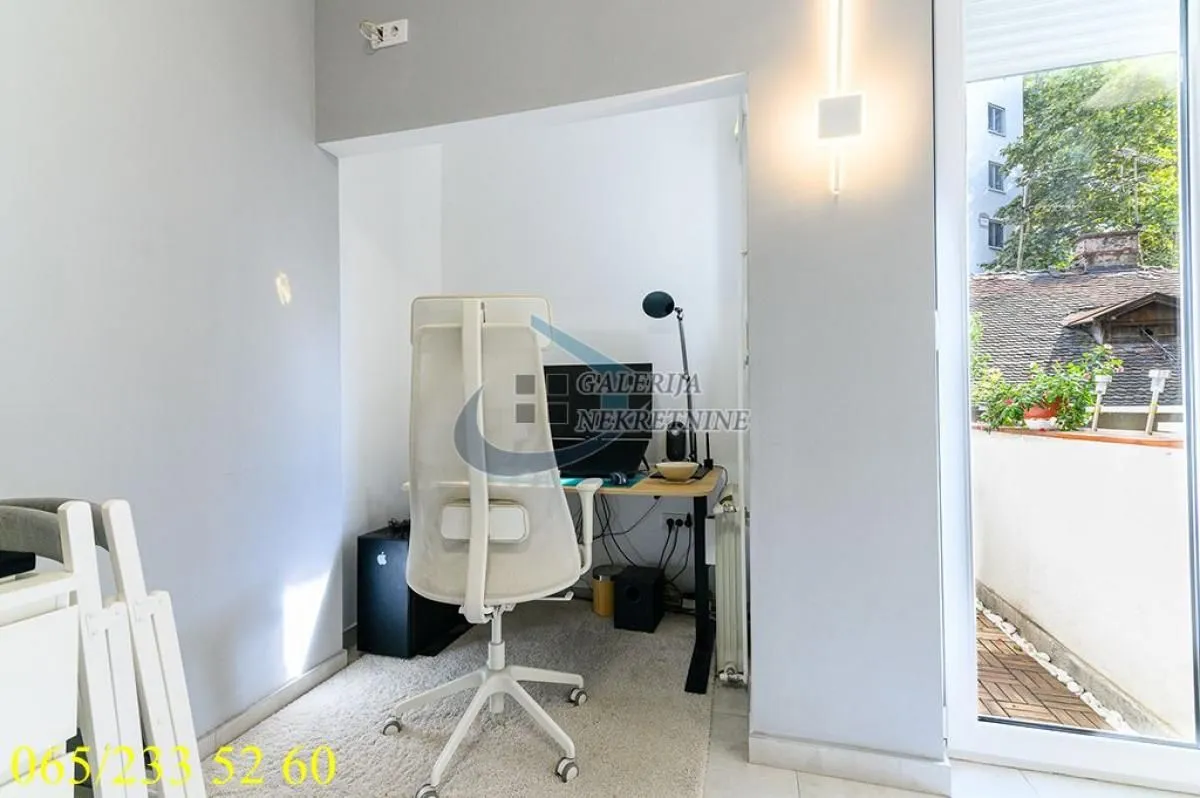 Prodaja, jednosoban stan, 48m², Stari Grad, Beograd