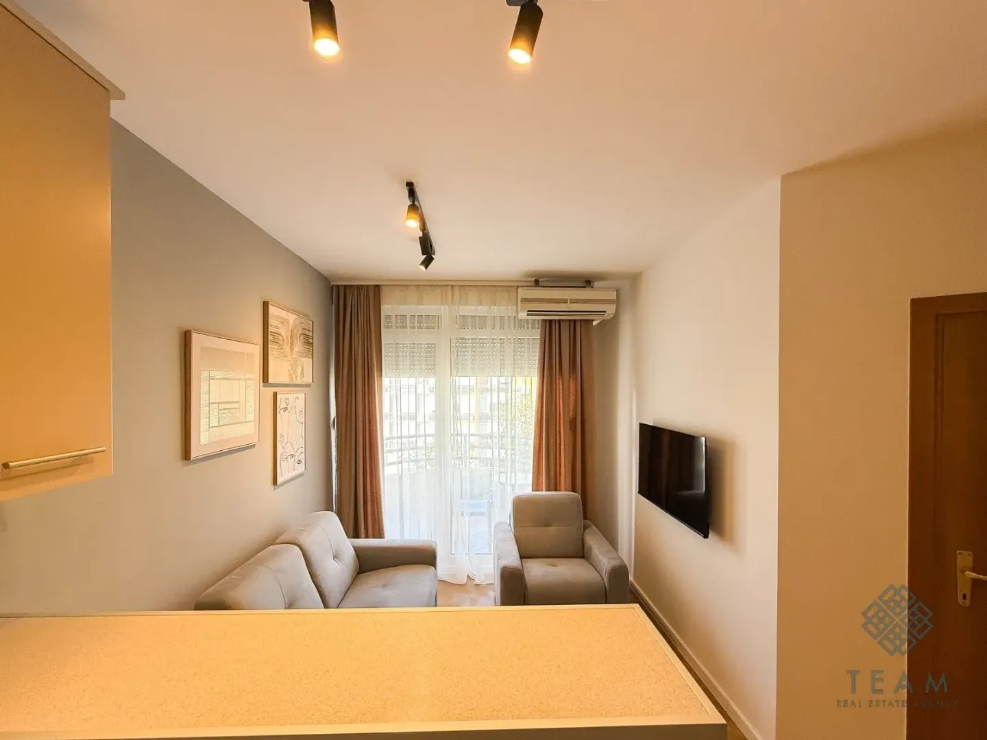 Rent, one bedroom apartment, 40m², Preko Morače, Podgorica