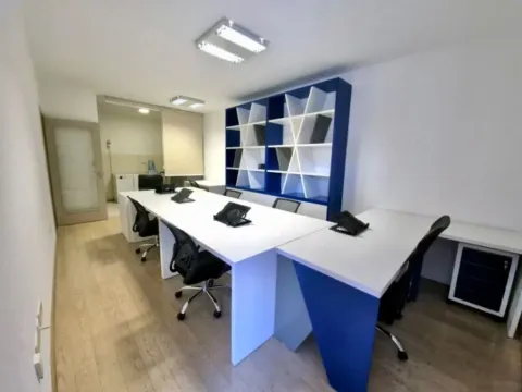 Rent, office space, 75m², City Kvart, Podgorica - image 1