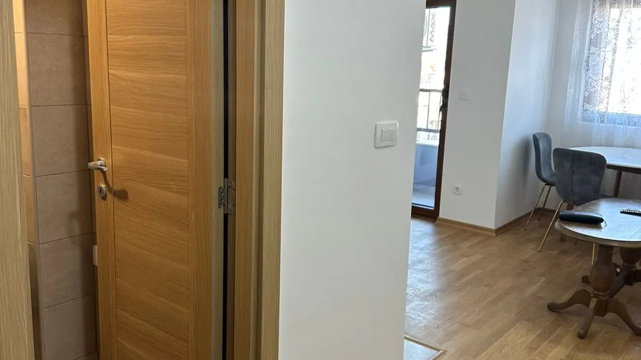 Rent, studio apartment, 29m², Stari Aerodrom, Podgorica