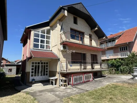 Sale, house, 332m², Niš, Srbija