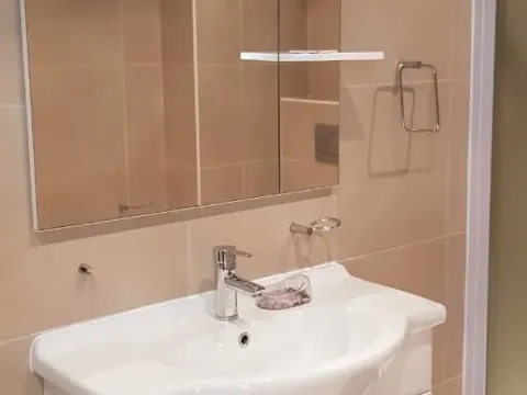 Sale, one bedroom apartment, 68m², Pržno, Budva - image 8