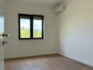 Sale, house, 343m², Obala Morače, Podgorica - image 12