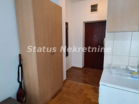 Izdavanje, garsonjera, 25m², Centar, Novi Sad - image 8