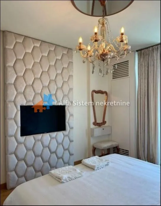 Rent, four bedroom apartment, 147m², Savski Venac, Beograd