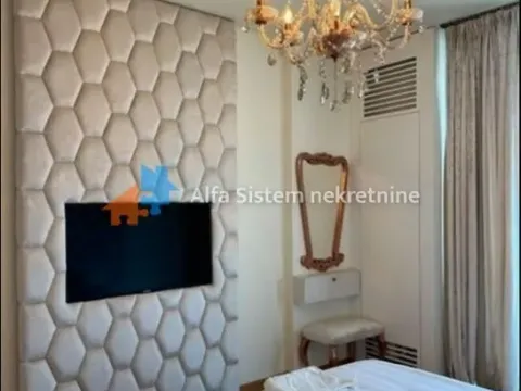 Izdavanje, četvorosoban stan, 147m², Savski Venac, Beograd - image 25