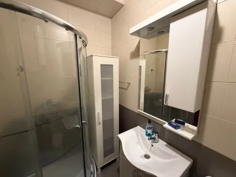 Izdavanje, jednosoban stan, 52m², Podgorica, Crna Gora - image 8