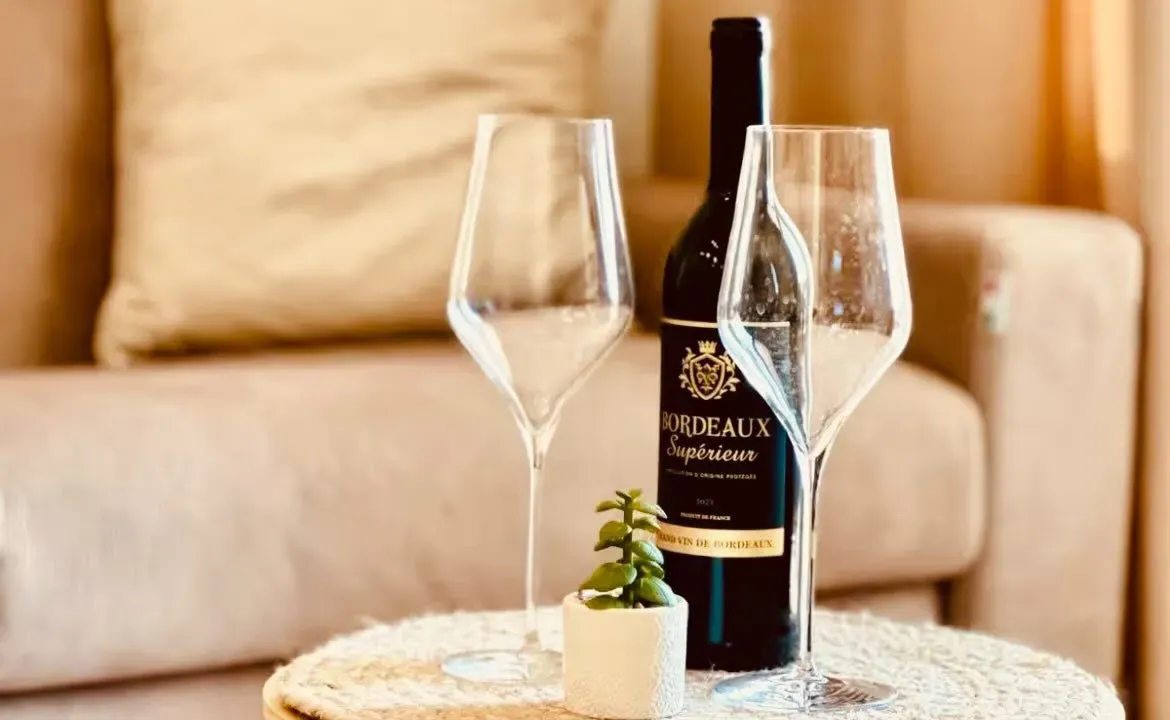 Rent, one bedroom apartment, 40m², Kalimanj, Tivat