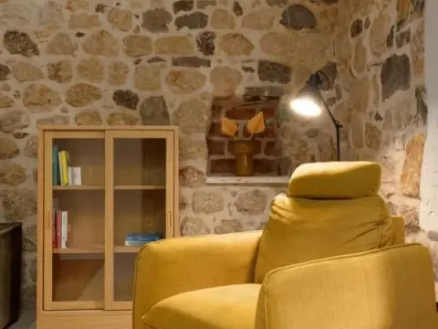 Prodaja, kuća, 110m², Škaljari, Kotor - image 5