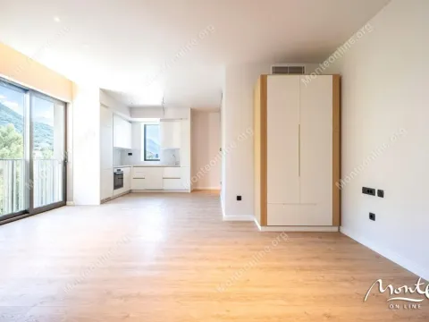 Prodaja, trosoban stan, 134m², Porto Montenegro, Tivat - image 3