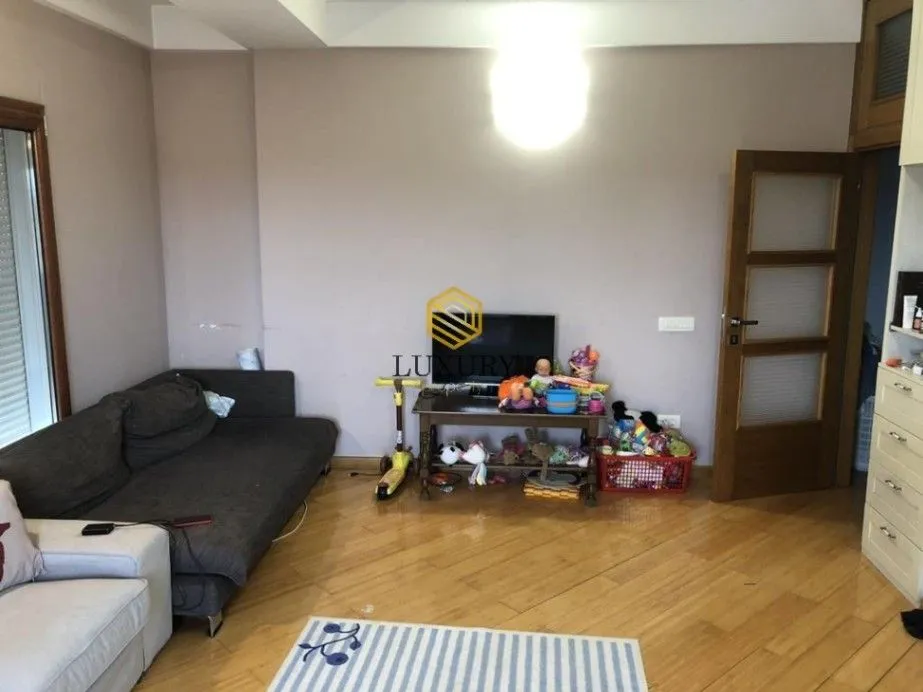 Prodaja, dvosoban stan, 64m², Stari Aerodrom, Podgorica