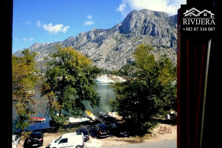 Prodaja, dvosoban stan, 115m², Muo, Kotor