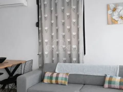 Rent, apartment, 45m², Tivat, Crna Gora - image 2