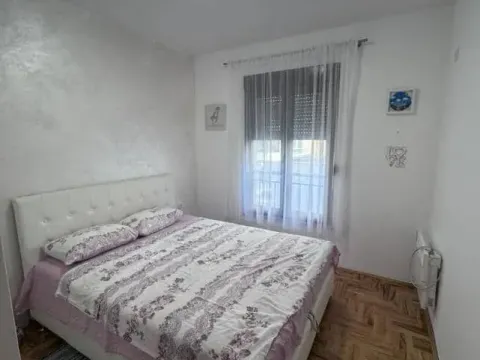 Sale, one bedroom apartment, 42m², Bečići, Budva - image 6