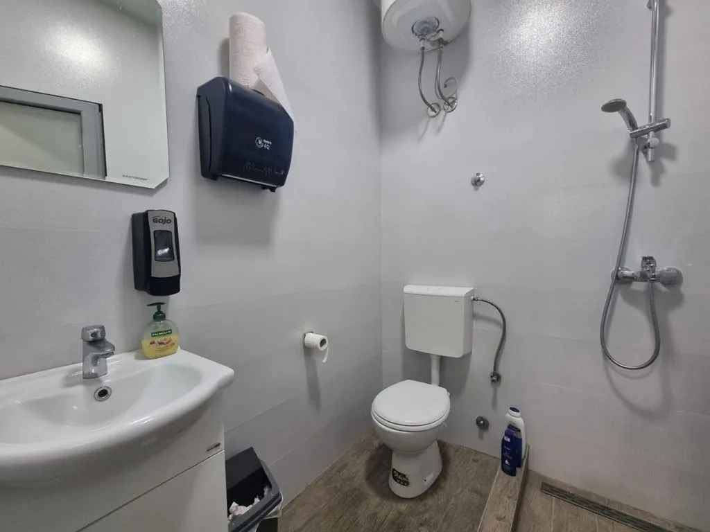 Sale, office space, 57m², City Kvart, Podgorica