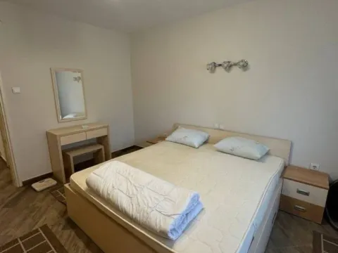 Prodaja, jednosoban stan, 60m², Centar, Podgorica - image 5