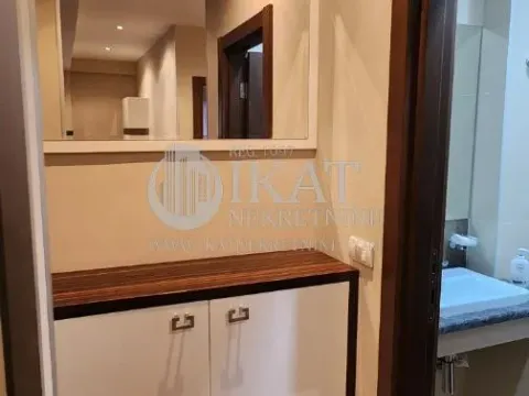 Prodaja, jednosoban stan, 47m², Centar, Zlatibor - image 11