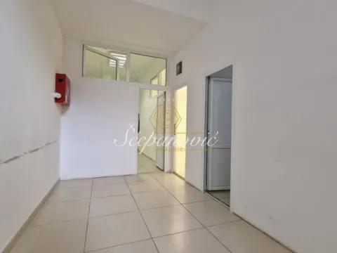 Sale, office space, 155m², Podbara, Novi Sad Sve Podlokacije - image 12