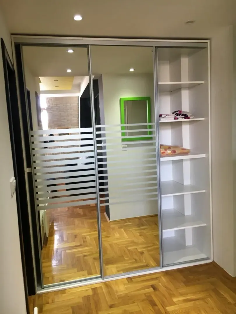 Rent, one bedroom apartment, 35m², Đeram Pijaca, Beograd