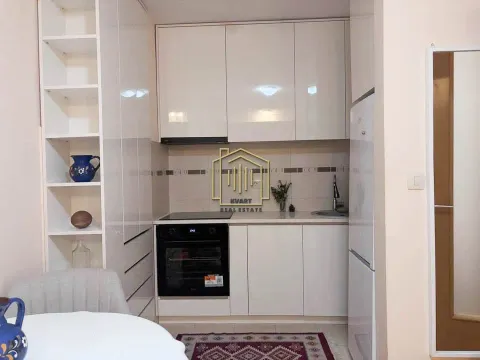 Rent, one bedroom apartment, 40m², Stari Aerodrom, Podgorica - image 2