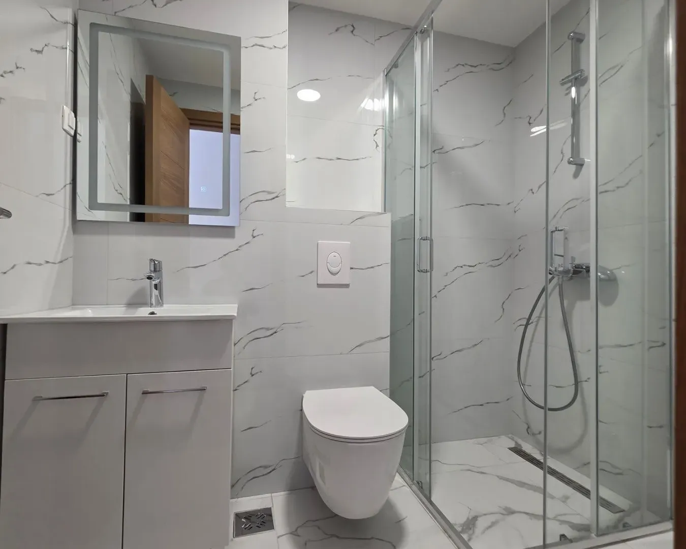 Prodaja, dvosoban stan, 162m², Kamenovo, Budva