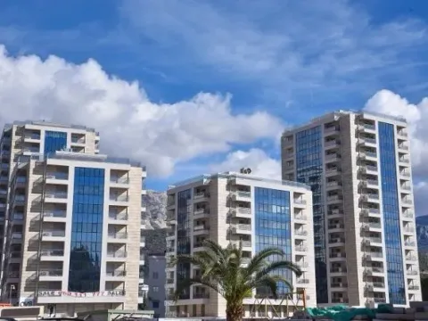 Rent, one bedroom apartment, 47m², Centar, Budva