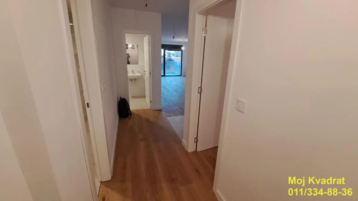 Prodaja, četvorosoban stan, 94m², Autokomanda, Voždovac Sve Podlokacije
