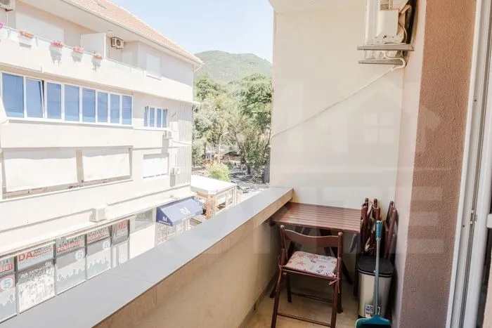 Rent, two bedroom apartment, 70m², Tivat, Crna Gora